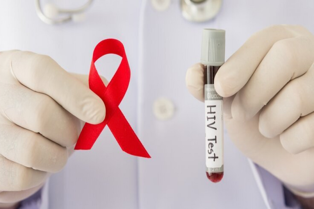 Səhiyyə Nazirliyindən açıqlama: Azərbaycanda 11 mindən çox İİV+lə yaşayan var