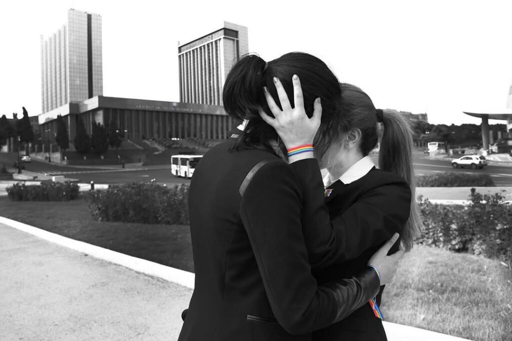 Lezbiyanlarsız sabah olmayacaq